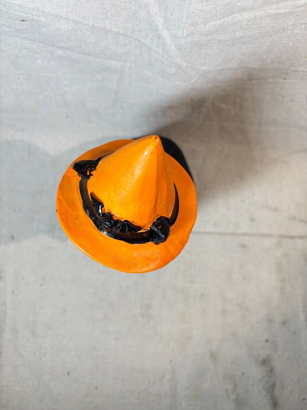 Black Resin Cat Orange Hat "Hocus Pocus" Halloween Decor - Picture 5 of 8